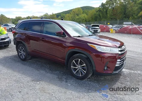 2017 Toyota Highlander Xle из США, поврежденный, VIN 5TDJZRFH7HS421587